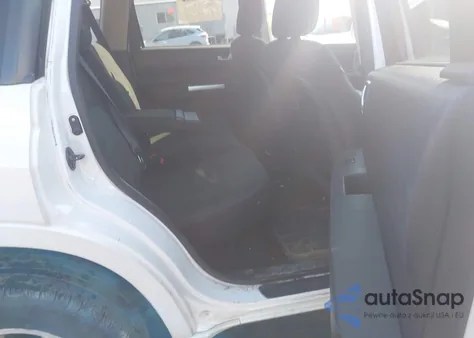 2011 Mitsubishi Endeavor из США, поврежденный, VIN 4A4JN2AS5BE035584